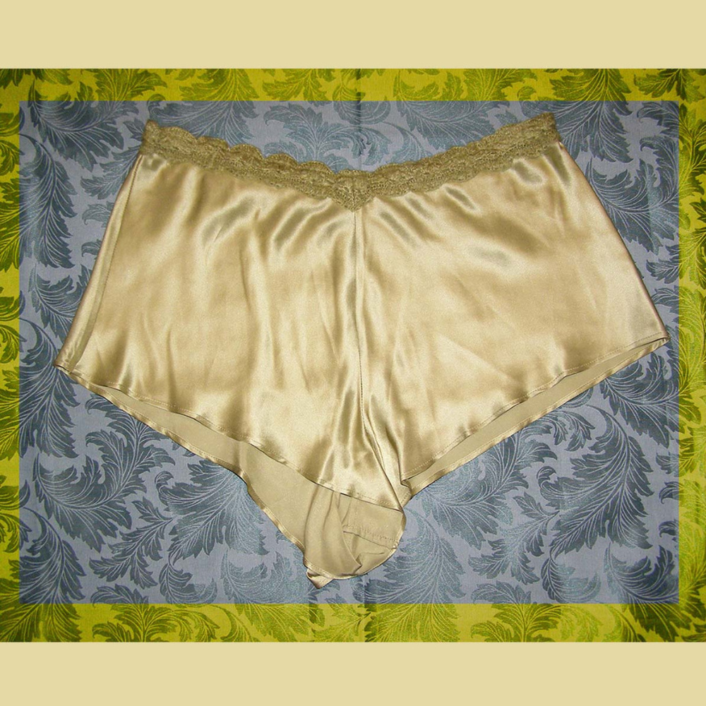 NEW Silk Panty Shorts size S 4-6 Crochet Waistband
